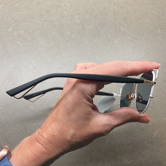 Dior Dior-Technologic-XG9 Sunglasses - Picture 8 of 11